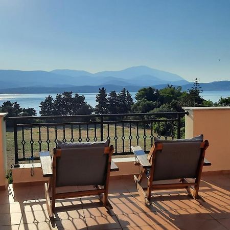 Alekos Beach Houses-Mitis Lépedha エクステリア 写真