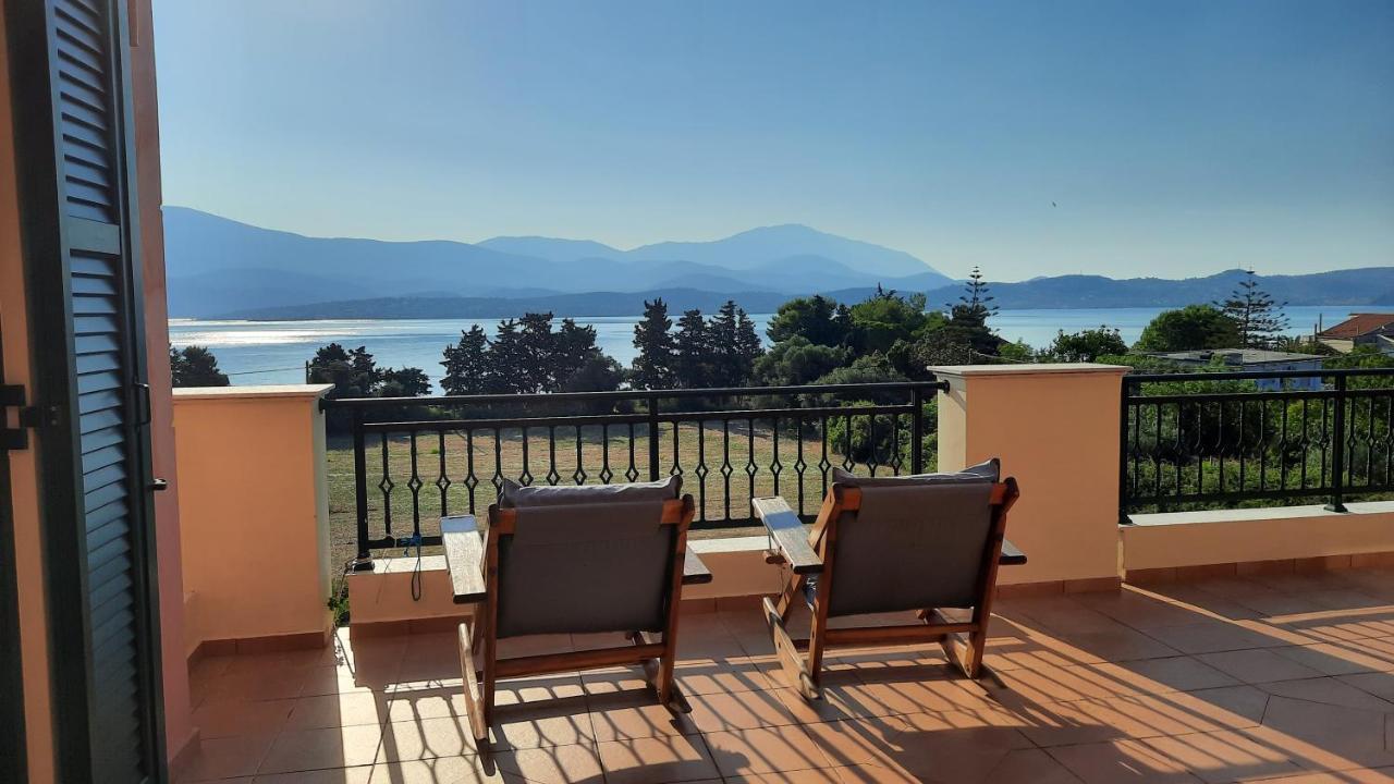 Alekos Beach Houses-Mitis Lépedha エクステリア 写真